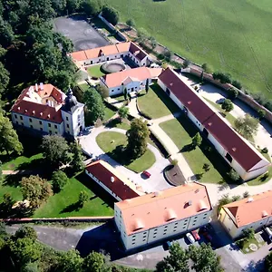 Pytloun Chateau Ctenice Prag