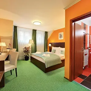 Martin Otel